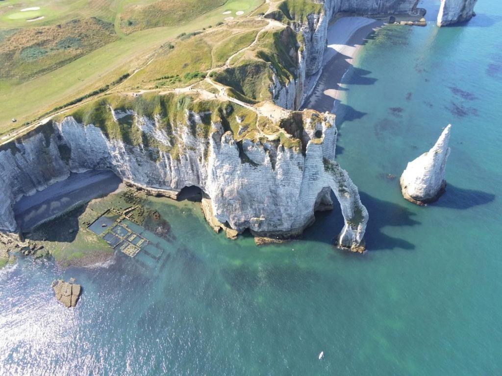 Les Hauts D'Etretat Hotel Bordeaux-Saint-Clair Екстериор снимка